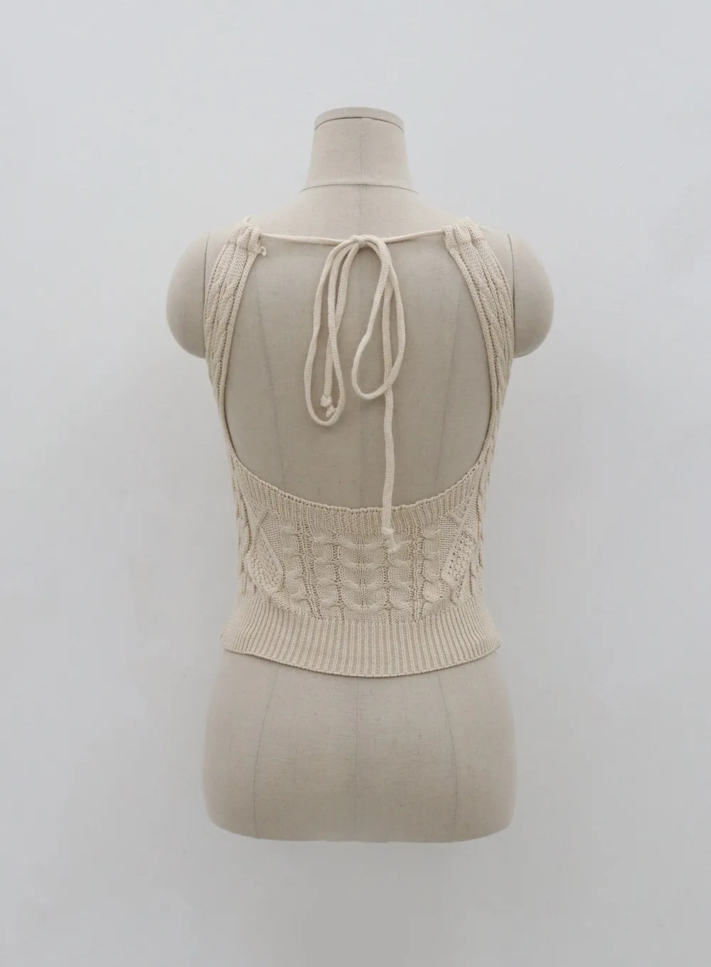 Cable Knitted Halterneck Sleeveless BG02