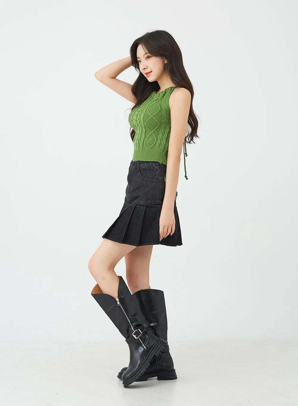 Cable Knitted Halterneck Sleeveless BG02