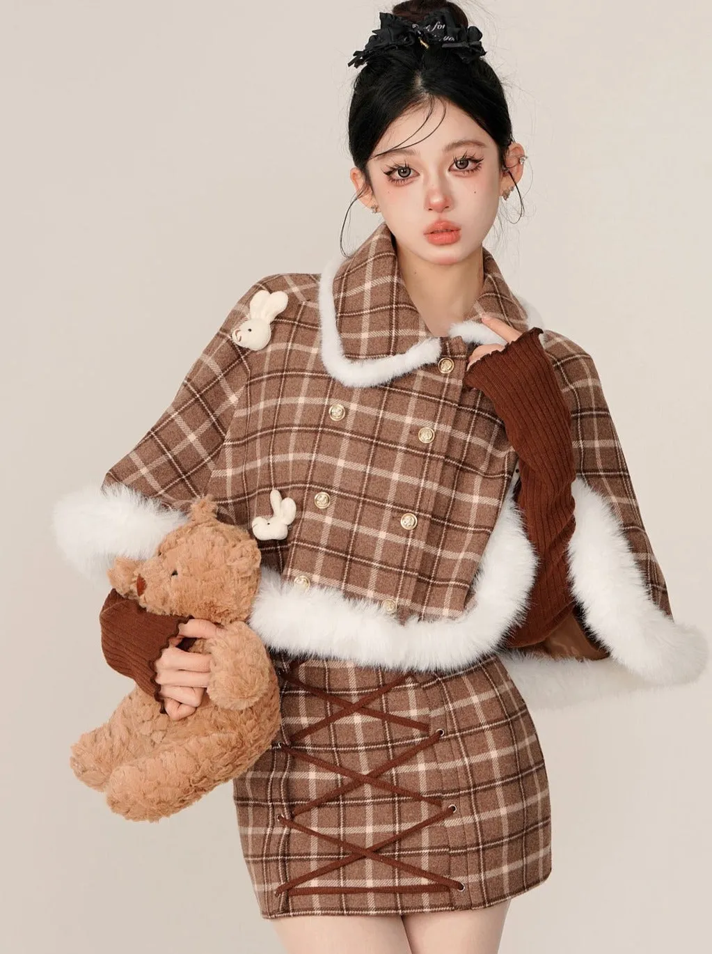 Check Rabbit Fur Mant   Tight Lace-Up Suspender Skirt