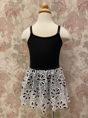 Girls Black/White Daisy Pull on Skirt