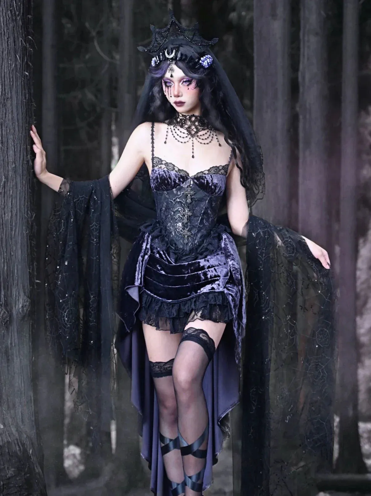 Gothic Lace Luna Suspender Dress Trailing Velvet