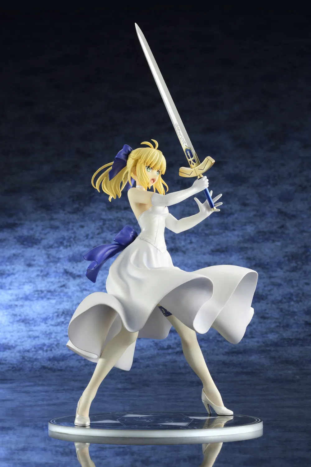 Saber White Dress Renewal Version - Fate/Stay Night [Unlimited Blade Works] 1/8