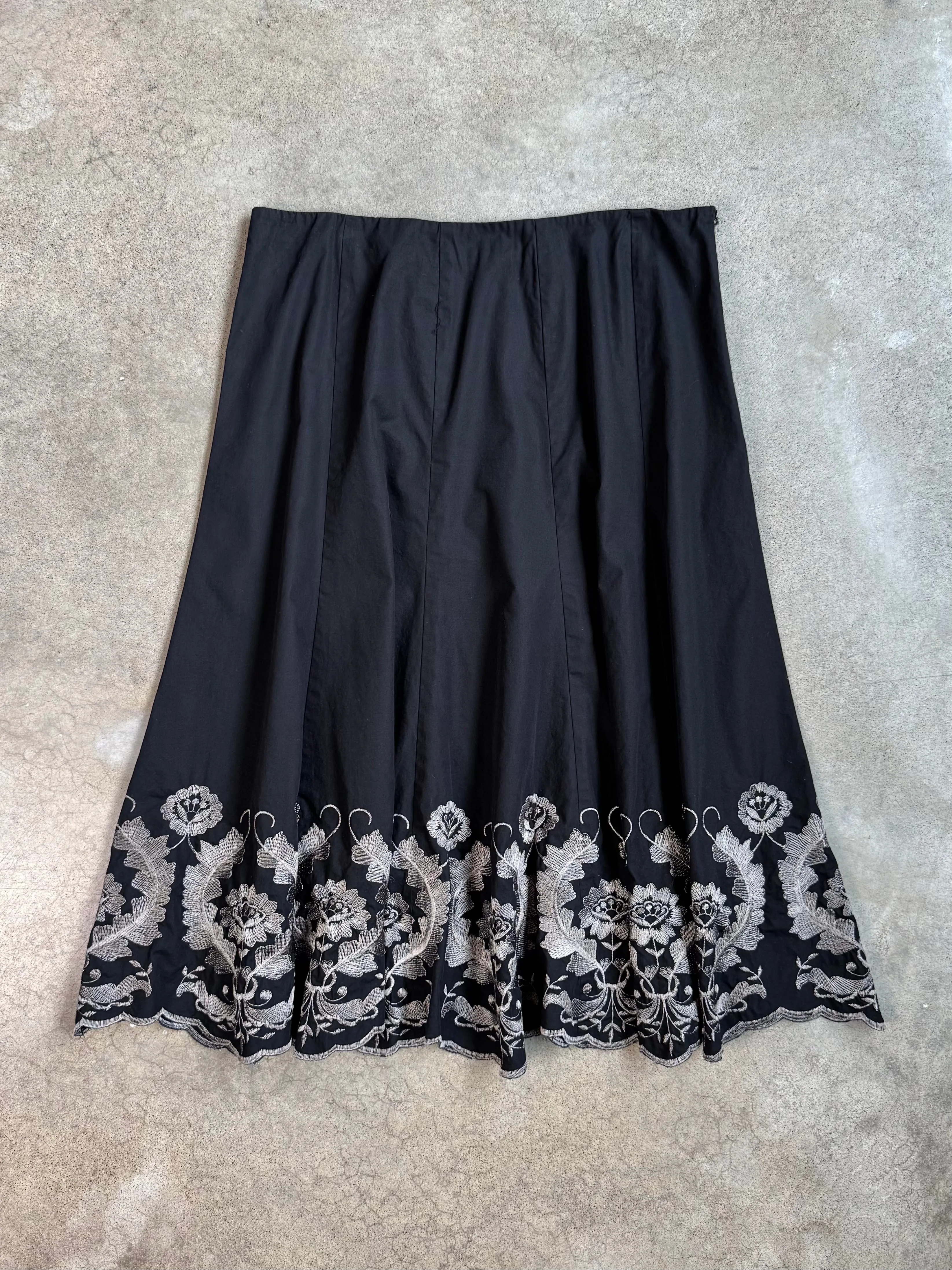Sunny Leigh Floral Embroidered Black Cotton Skirt (L)